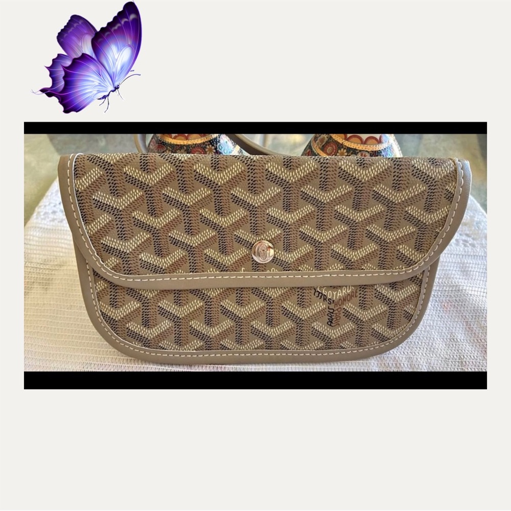 Goyard Tan and Brown Clutch
